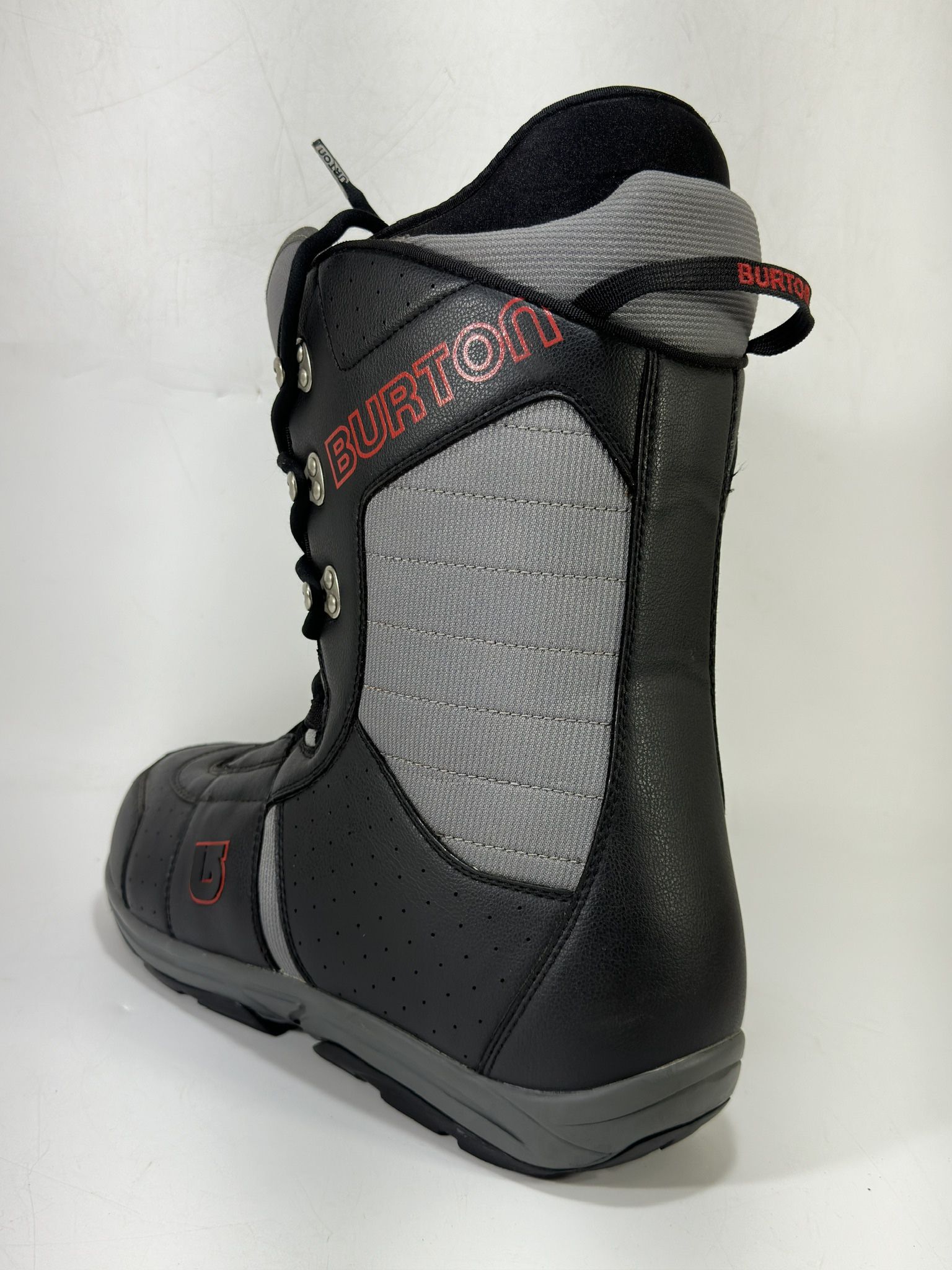 Burton Tribute Men