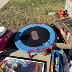 KIDS TRAMPOLINE 