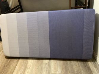 Twin mattress