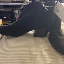 Brand new women’s Shoes
