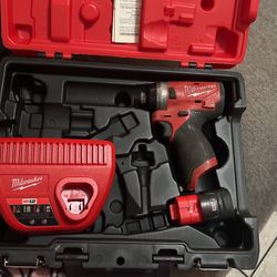 Milwaukee Drill Kit M12 Fuel Brushless