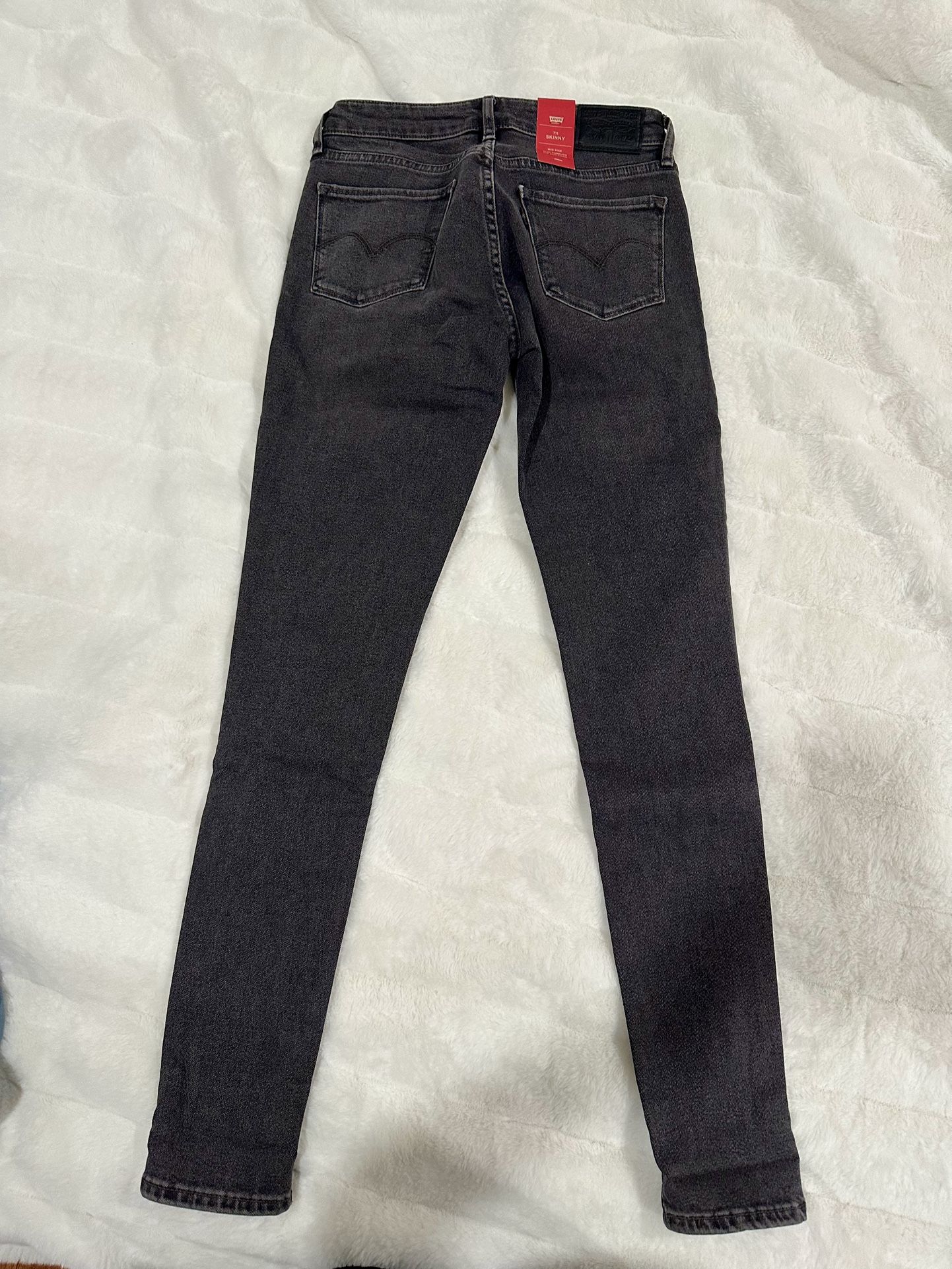 NEW Levi’s Black Skinny Jeans for Women
