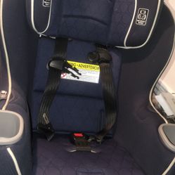 Graco Extend 2 Fit Convertible Car Seat