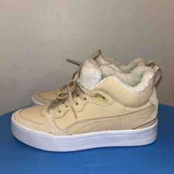 Puma Womens Hightop Sneakers