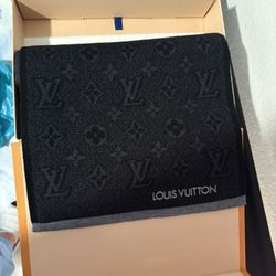 Louis Vuitton Scarf