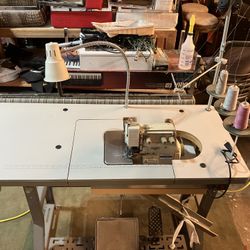  Consew Blind Stitch Sowing Machine 