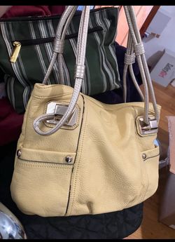 $45, B. Makowsky Women’s Purse