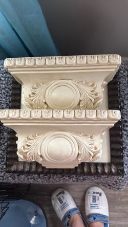 Decorative shelves