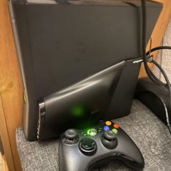 Xbox 360 320gb ‘Arcade’