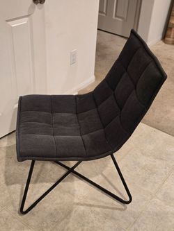 Armless Lounge Chair