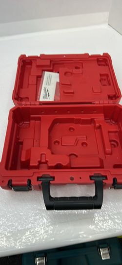 Milwaukee plastic laser case