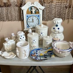 Pillsbury  Collection Starter  W/ Free  Tea Kettle 