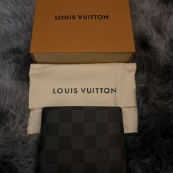 LV Damier Wallet