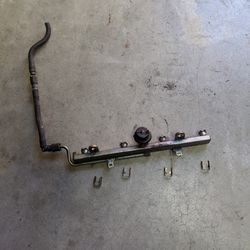 RSX Type S Fuel Rail