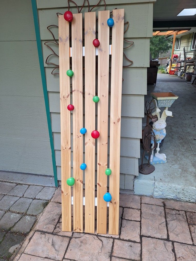 Wall Coat Hanging System