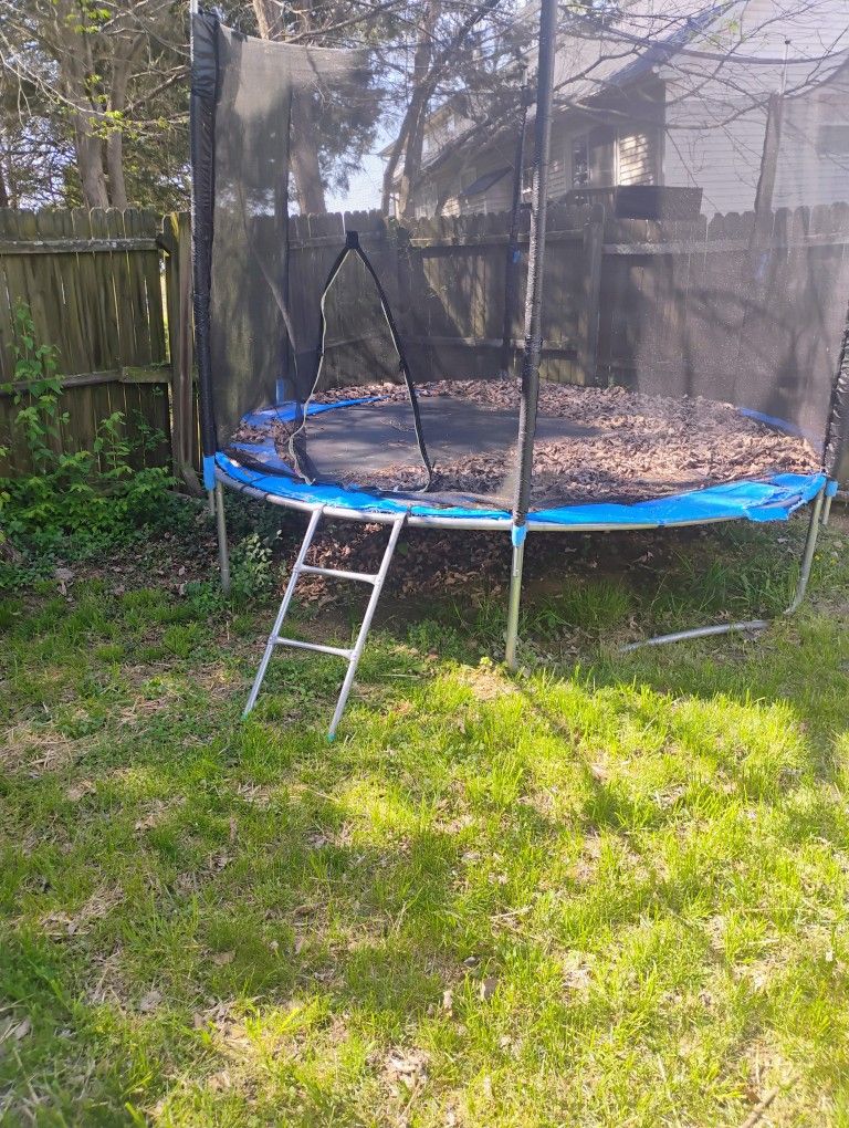 Trampoline