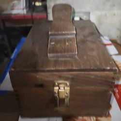 Vintage Kiwi Hand Crafted Shoe Groomer Wooden Shoe Shine Box with 5 brushes EUC