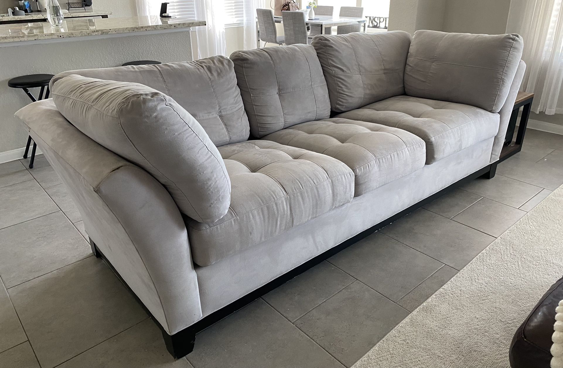 Cindy Crawford Sofa