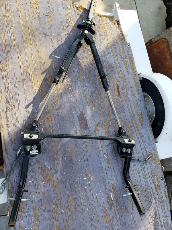 Falcon 5250 tow bar with attachments for Sale in Hemet, CA - OfferUp