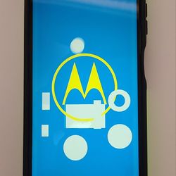 Motorola Moto G (Unlocked) — Like New + Bonus Case!