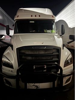 2019 freightliner cascadia