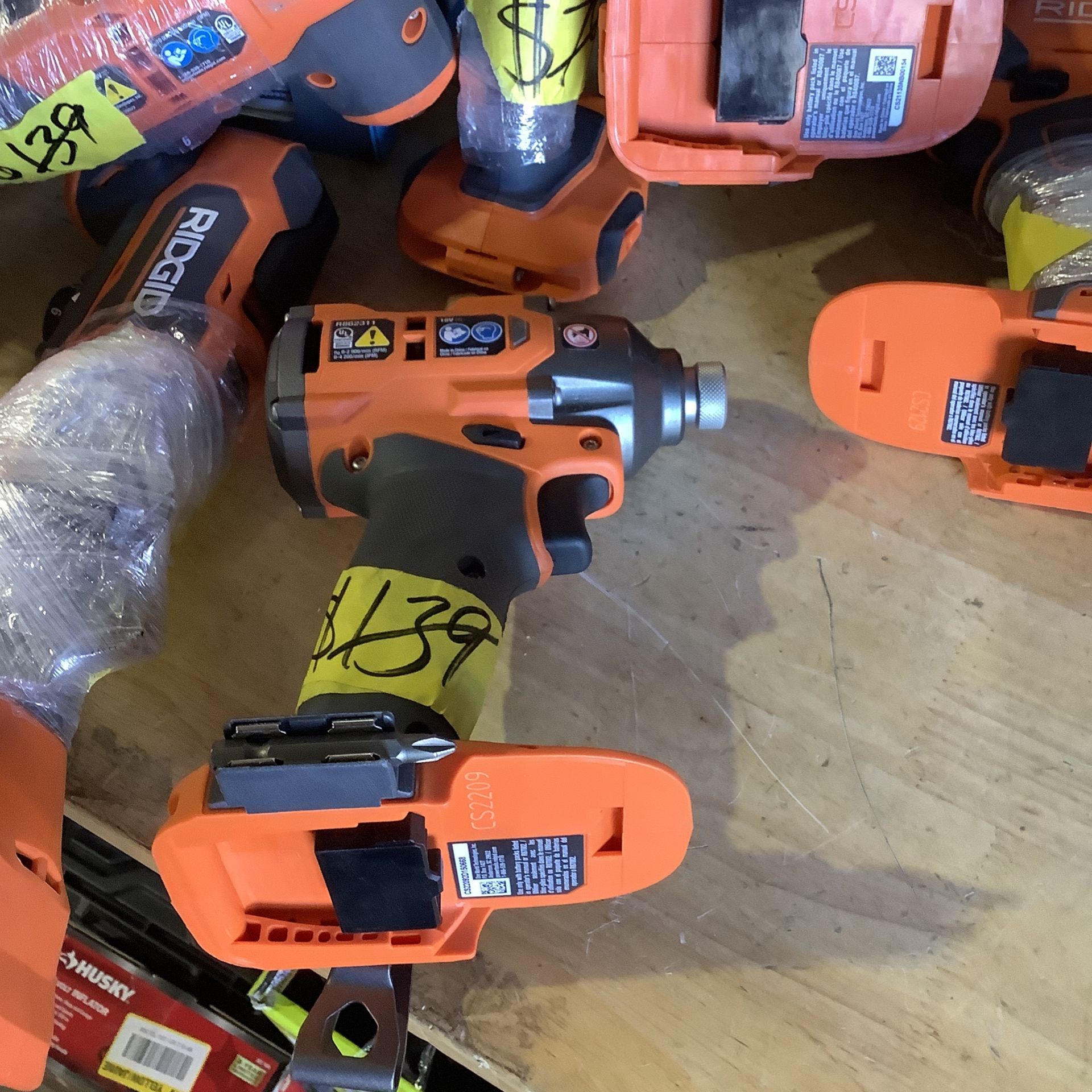 RIDGID 18V Brushless Cordless Speed 1/4 Impact Driver (Tool