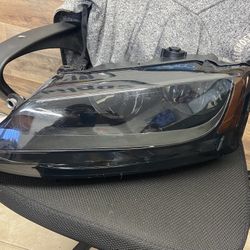 11-18 Vw Jetta Halogen Headlight Left Driver Side