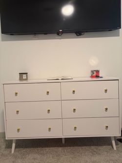 White 6-Drawer Dresser with Gold Knobs