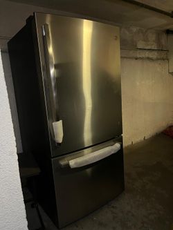 General Electric Fridge