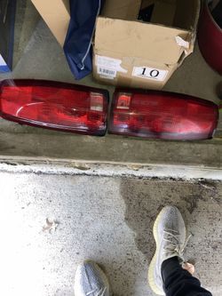 1994 Chevy Tahoe, Blazer, Yukon TailLights