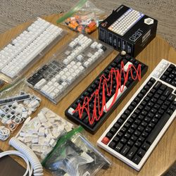 Keychain K4 Pro - Caps - Accessories Bundle 