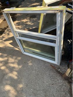 Ventanas y puerta