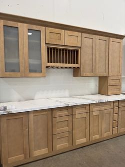 Oak Shaker Kitchen & Bathroom Cabinets