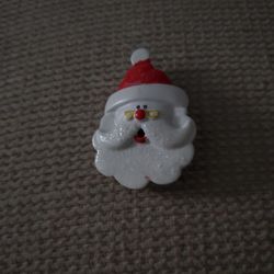 VINTAGE SANTA CLAUS PIN - NEVER WORN