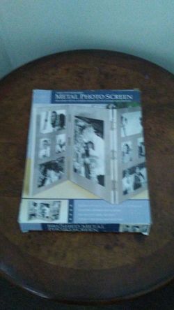 Metal Photo Screen, Holds 9 Standard Size Photos