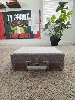 Vinyl Record Player