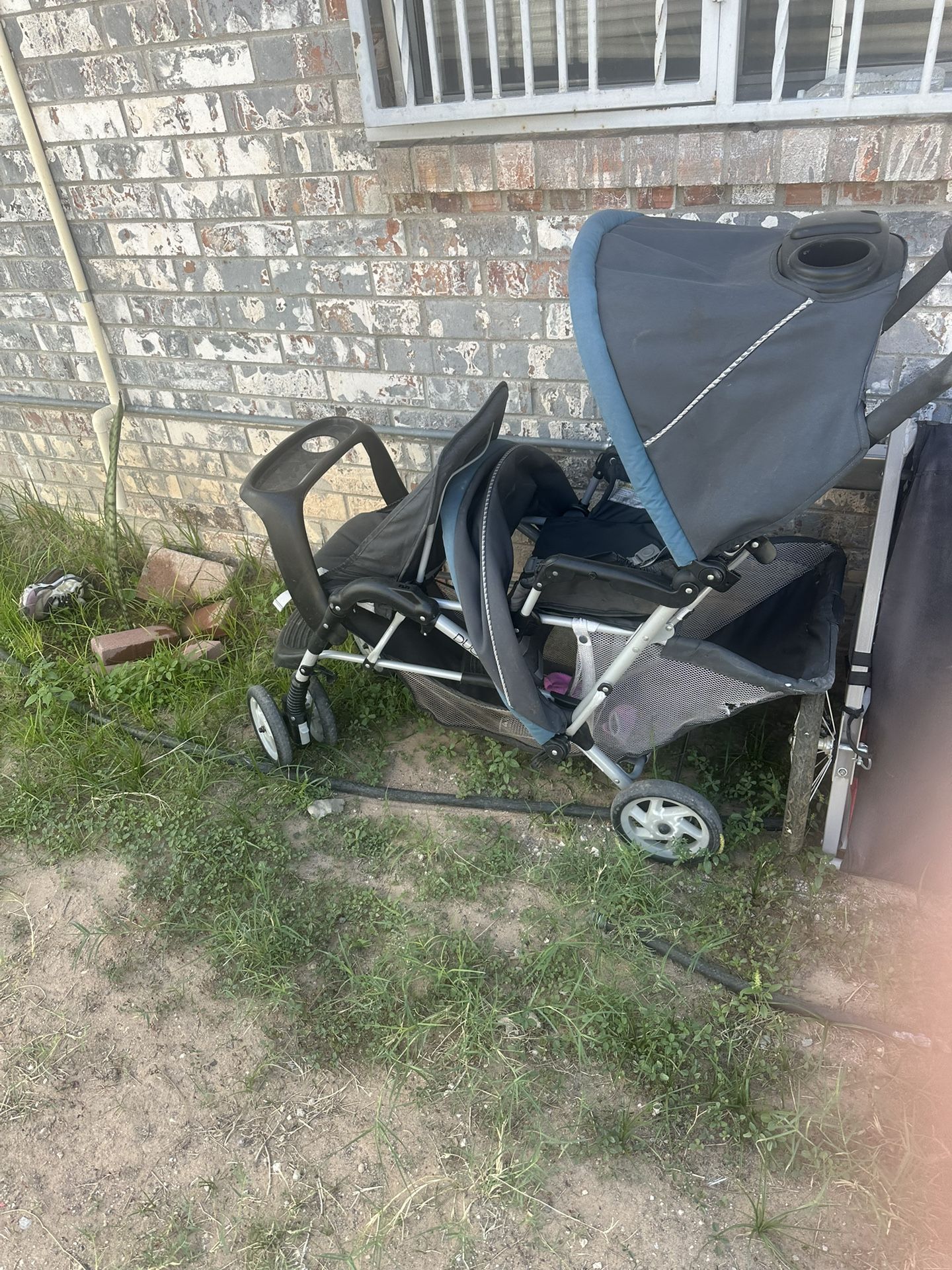 Baby Stroller $15