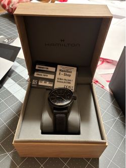 Khaki field quartz 40mm