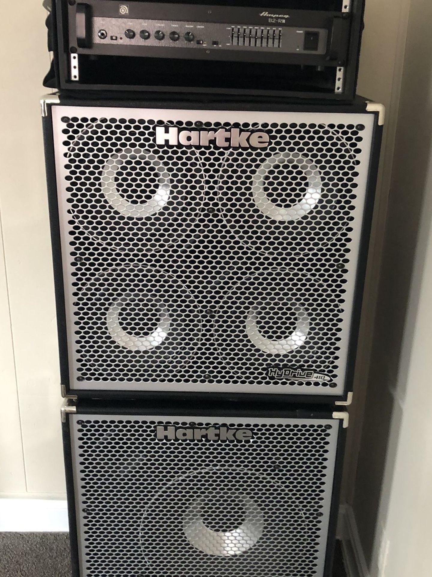 Hartley Bass Amp With Ampeg Head W/cables