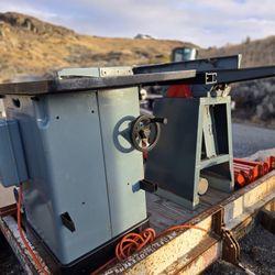 Delta Table saw 220v 