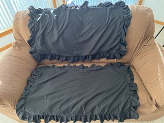 Blanket and two pillowcases
