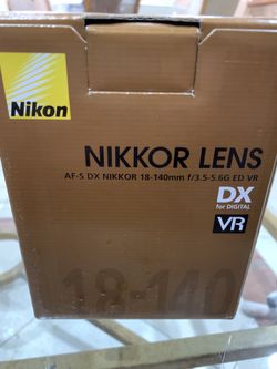 Nikkor Lens 18-140mm F/3.5-5.6 New