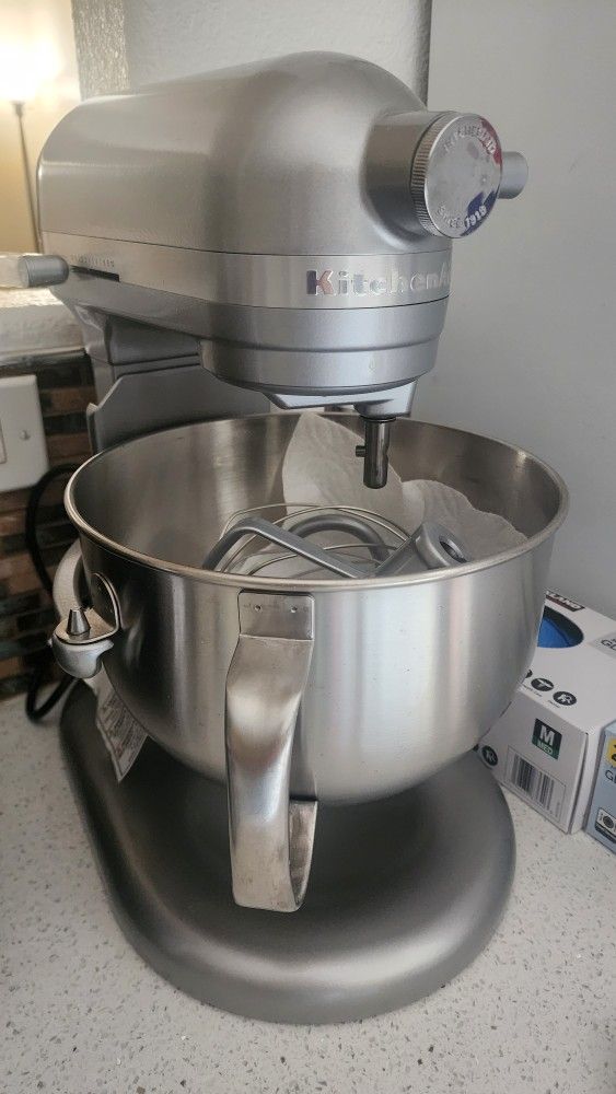 Kitchenaid Mixer - Gray