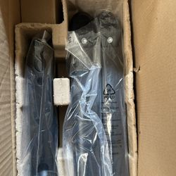 Dual Monitor With Pc Mount 