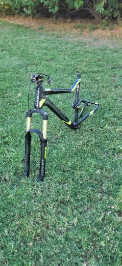 GIANT STANCE 2 XL FRAME