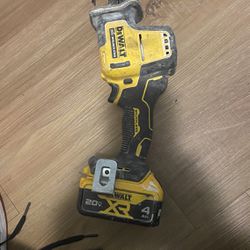 Dewalt Sawzall With Battery And Charger