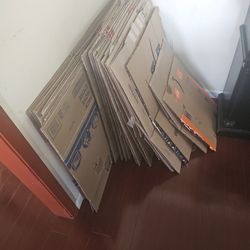FREE FREE 24 MOVING BOXES MEDIUM & LARGE FREE FREE