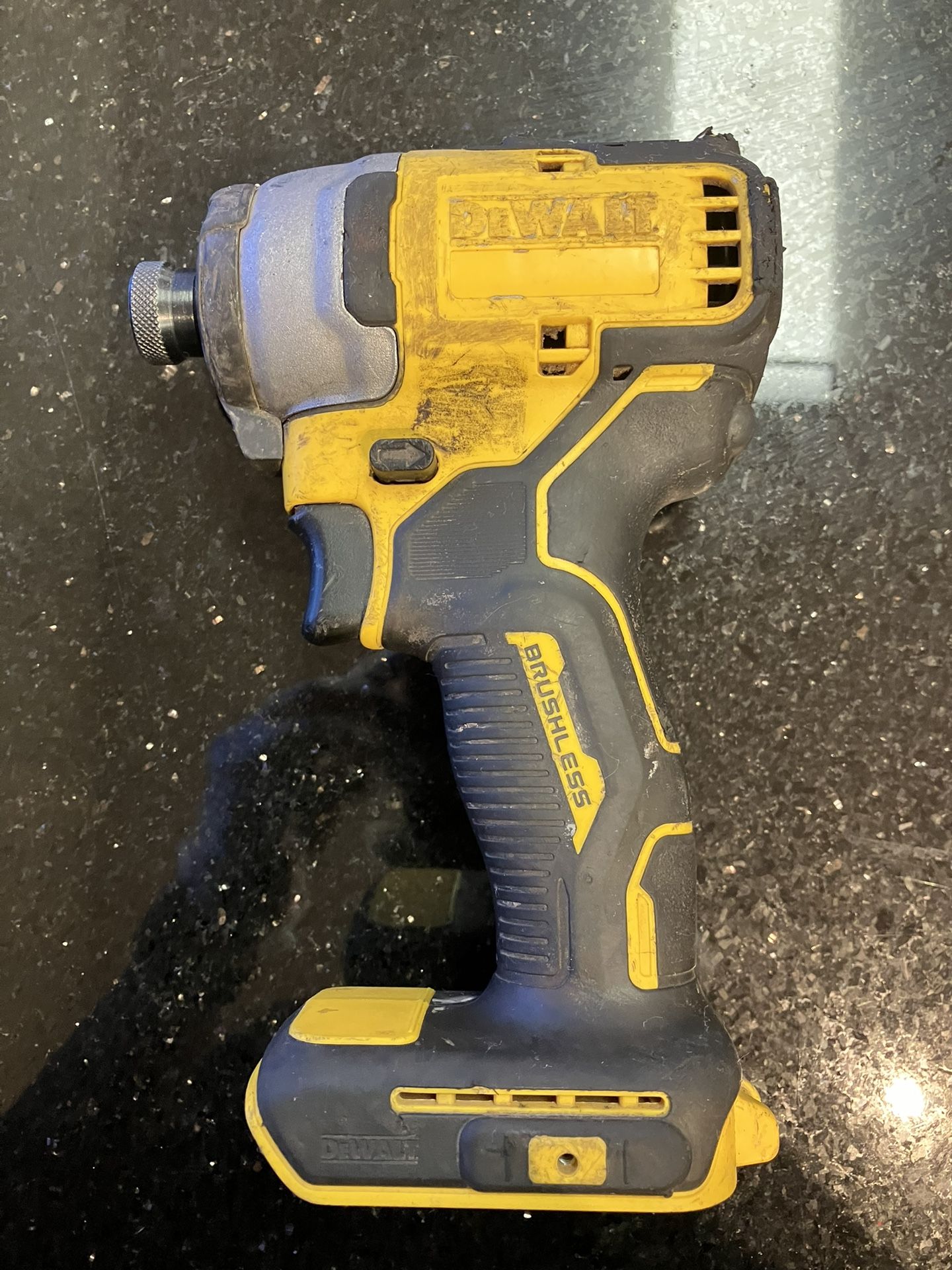 dcf809 dewalt impact driver 108915-1 JE