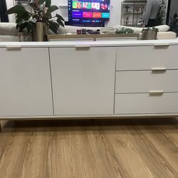 TV stand/ crrdenza- Delivery 