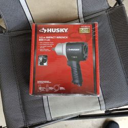 Husky 1/2 " Impact Wrench 